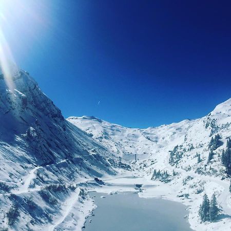 Penthouse Apartment 28M² In Avoriaz Right Next To 3 Ski Lifts, Lake View Bagian luar foto